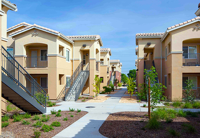 avena bella eahhousing walkway