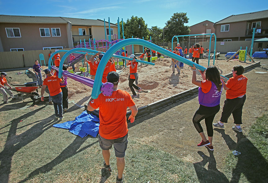 eahhousing volunteer Kaboom playground build